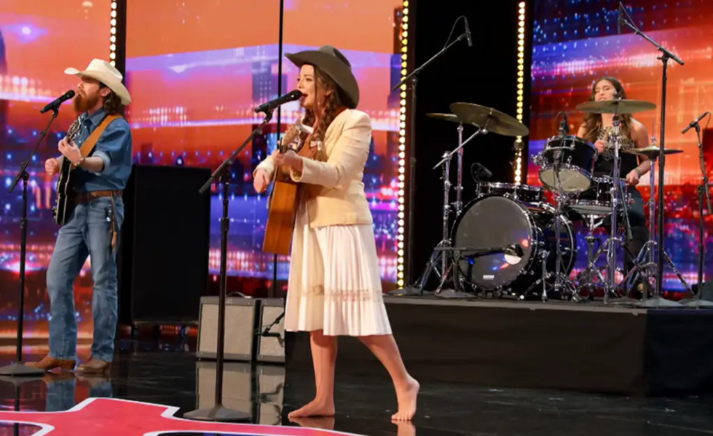 Barefoot Rodeo Queen Moves Millions with ‘Horses in Heaven’ on AGT – I ...